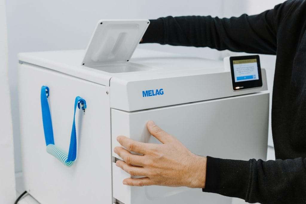 Reparación y mantenimiento de autoclaves Melag