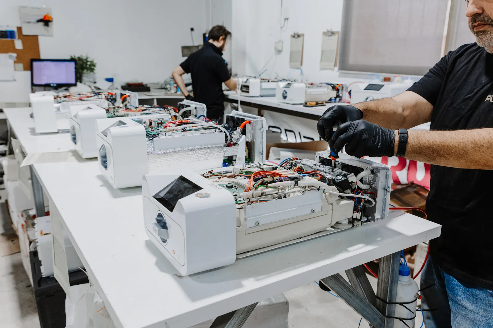 Taller de reacondicionamiento de autoclaves PRYON en Alicante